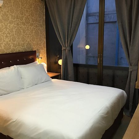 Harrys Suite Hotel بانكوك المظهر الخارجي الصورة