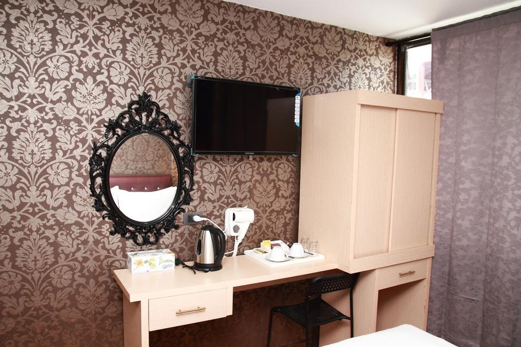 Harrys Suite Hotel بانكوك المظهر الخارجي الصورة