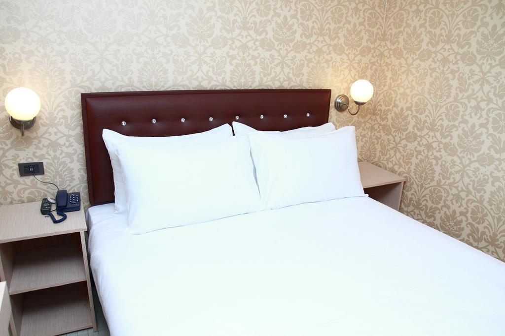 Harrys Suite Hotel بانكوك المظهر الخارجي الصورة
