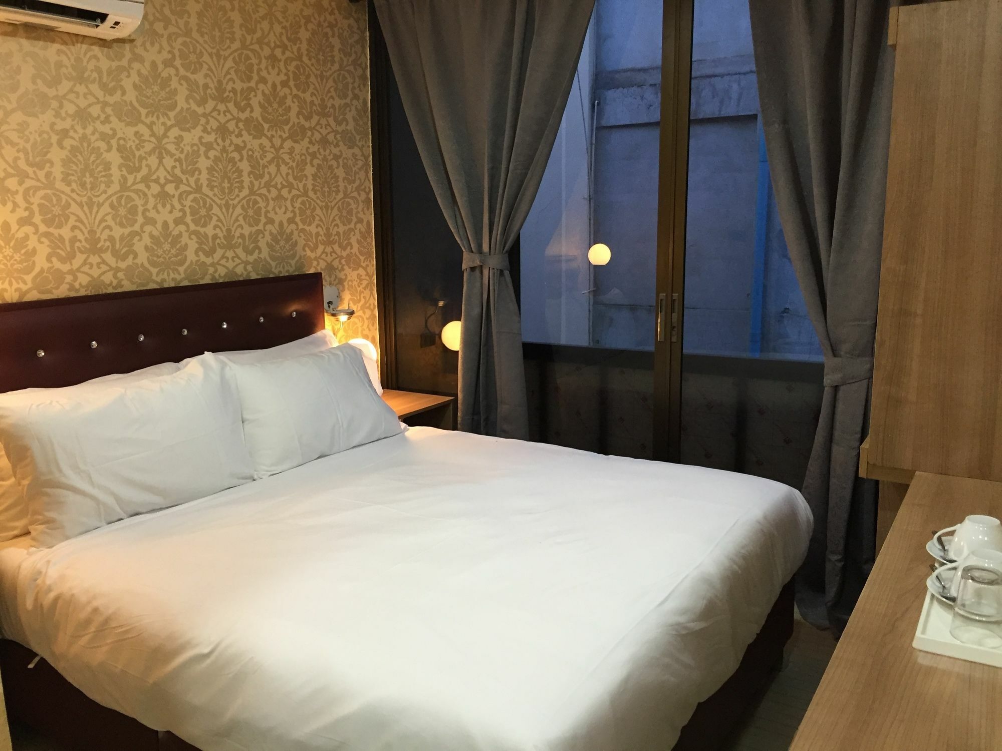 Harrys Suite Hotel بانكوك المظهر الخارجي الصورة